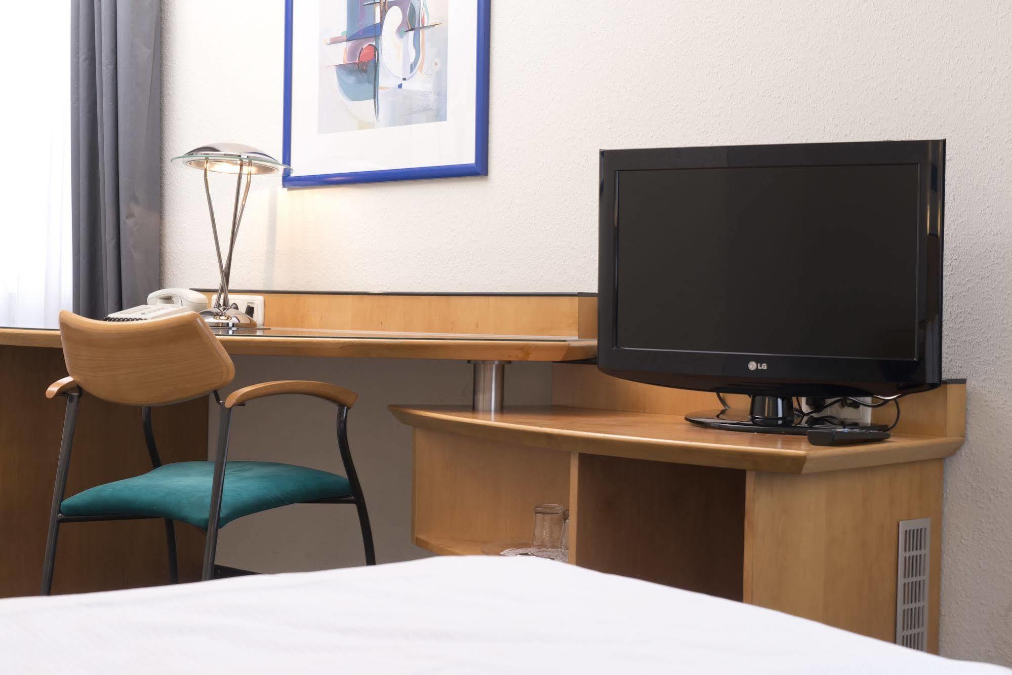 Hostel Grand Urban