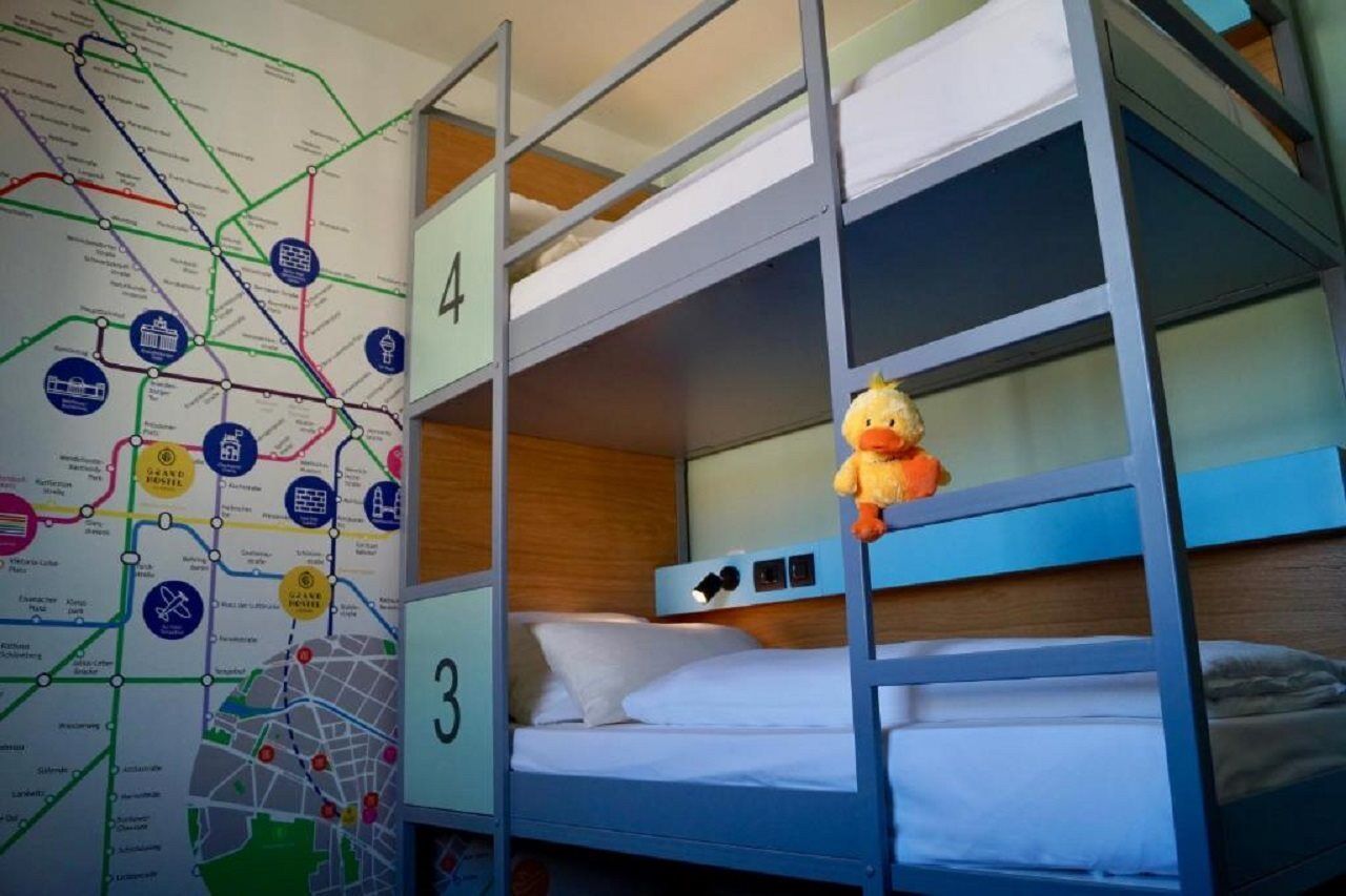 Grand Urban Hostel