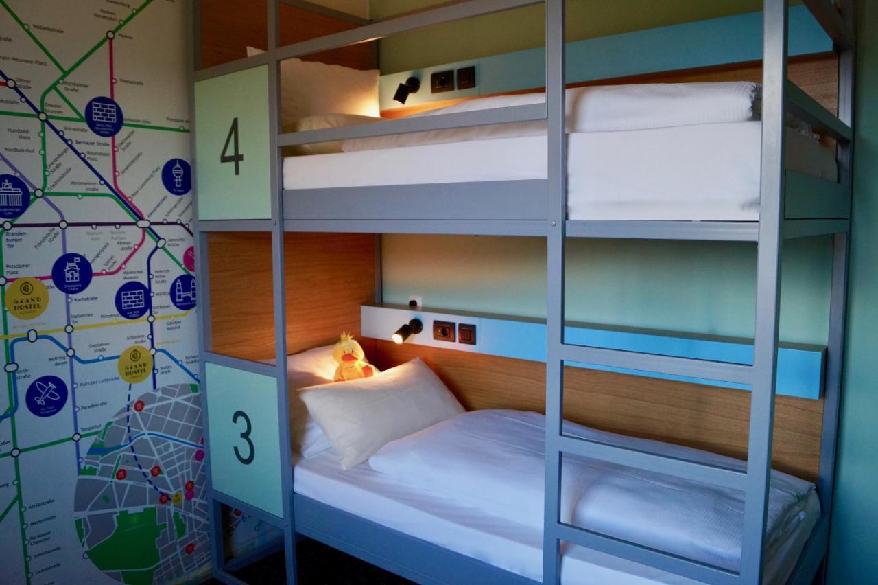 Hostel Grand Urban